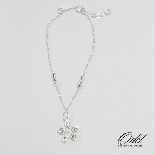 Pulsera con dije de flor en plata .925 – delicada y femenina