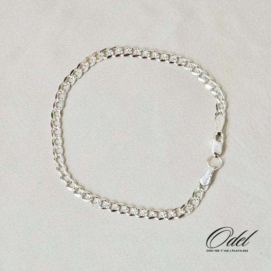 Pulso barbado delgado en plata .925 para caballero – estilo discreto y elegante