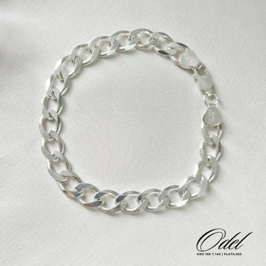 Pulso barbado en plata .925 – 21 cm resistente y con estilo