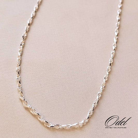 Collar torsal en plata .925 – 45 cm resistente y con estilo