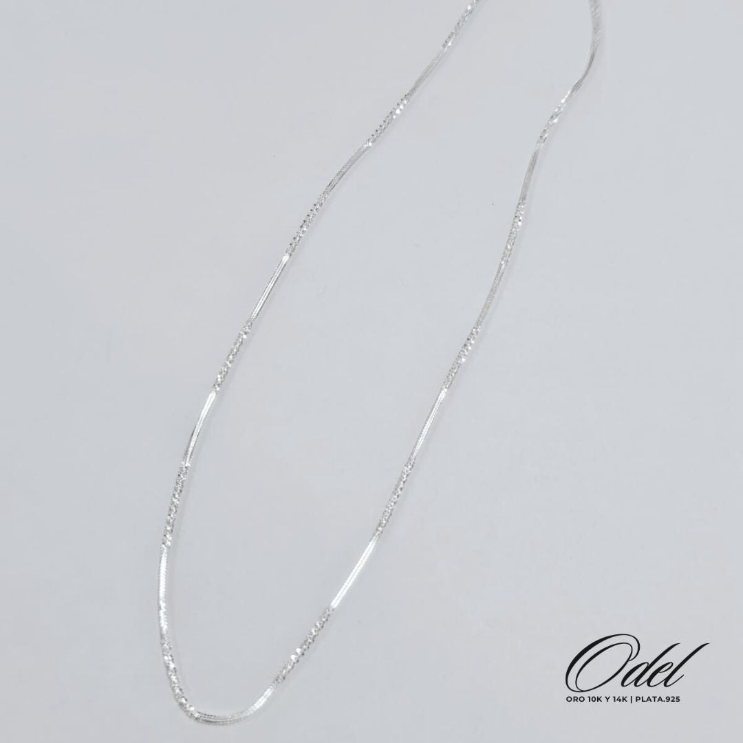 Gargantilla Figaro en plata .925 – 40 cm elegante y delgada